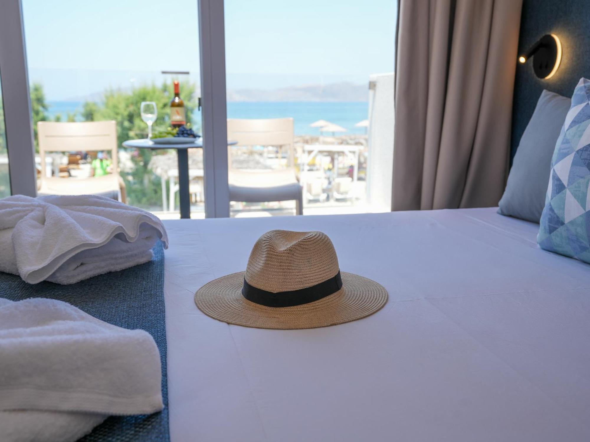Seaside Marmari Hotel Exterior photo