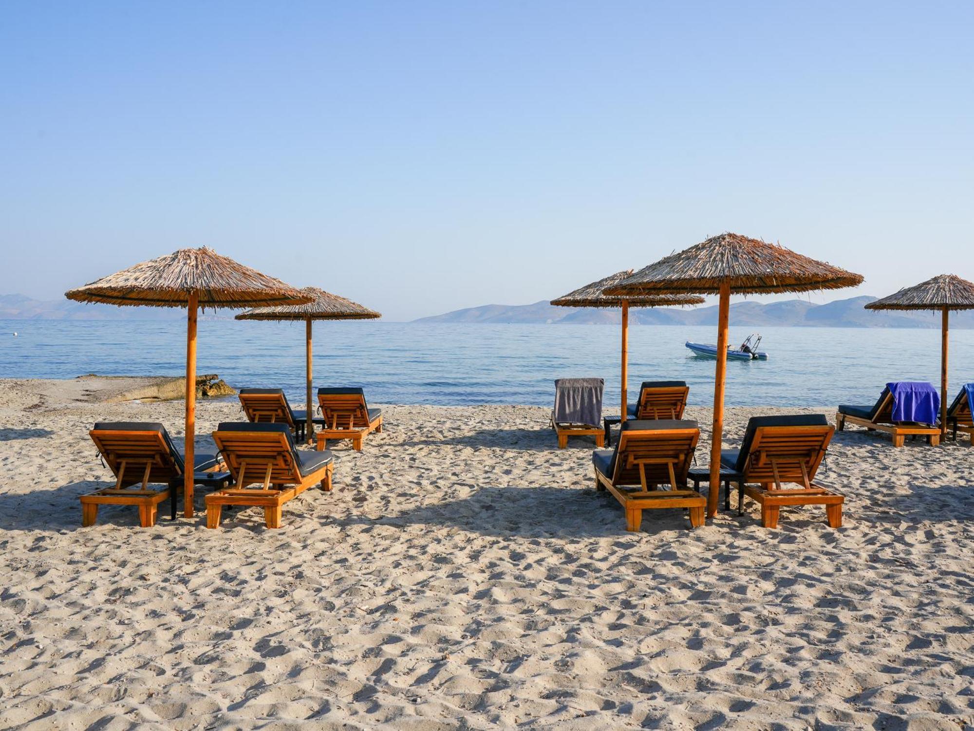 Seaside Marmari Hotel Exterior photo